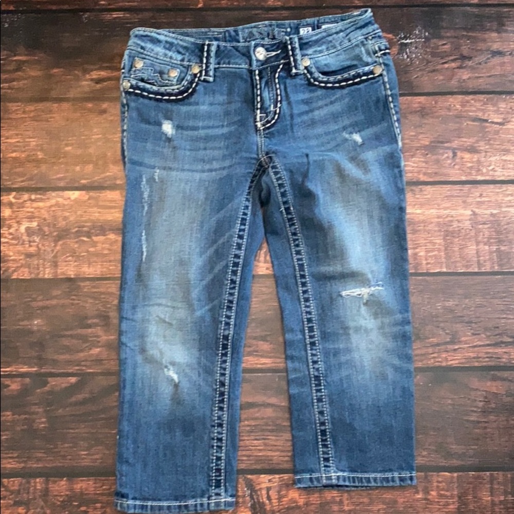 MissMe Irene Capri with distressing